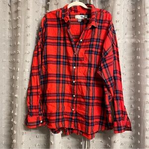 Old Navy Red and Blue Plaid Button-Down Shirt - Boyfriend Shirt